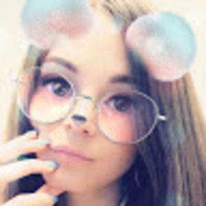 Meet your Posher, Rebekah